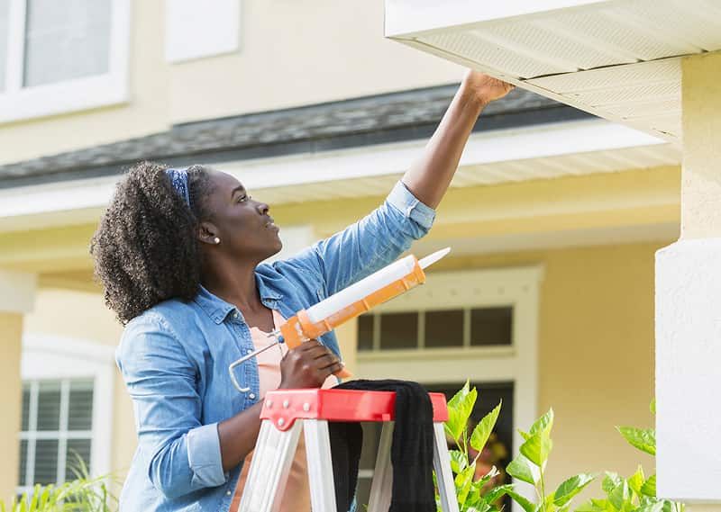 3 Smart DIY Fixes for House Spring-Ready without Costly Repairing